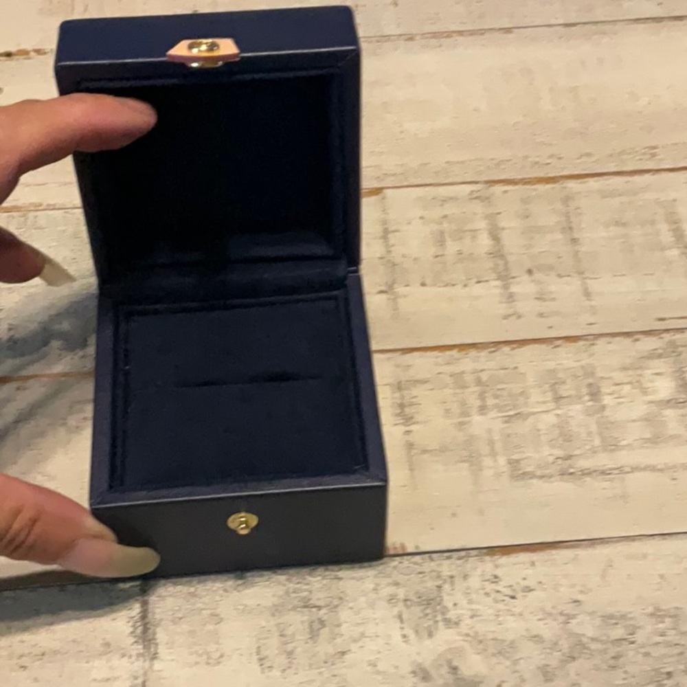 Louis Vuitton Blue Jewelry Box - Picture 2 of 9